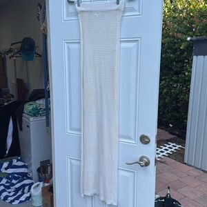 Super dry Ivory Skirt - Swim Coverup - BRAND NEW - Size Small 🩷